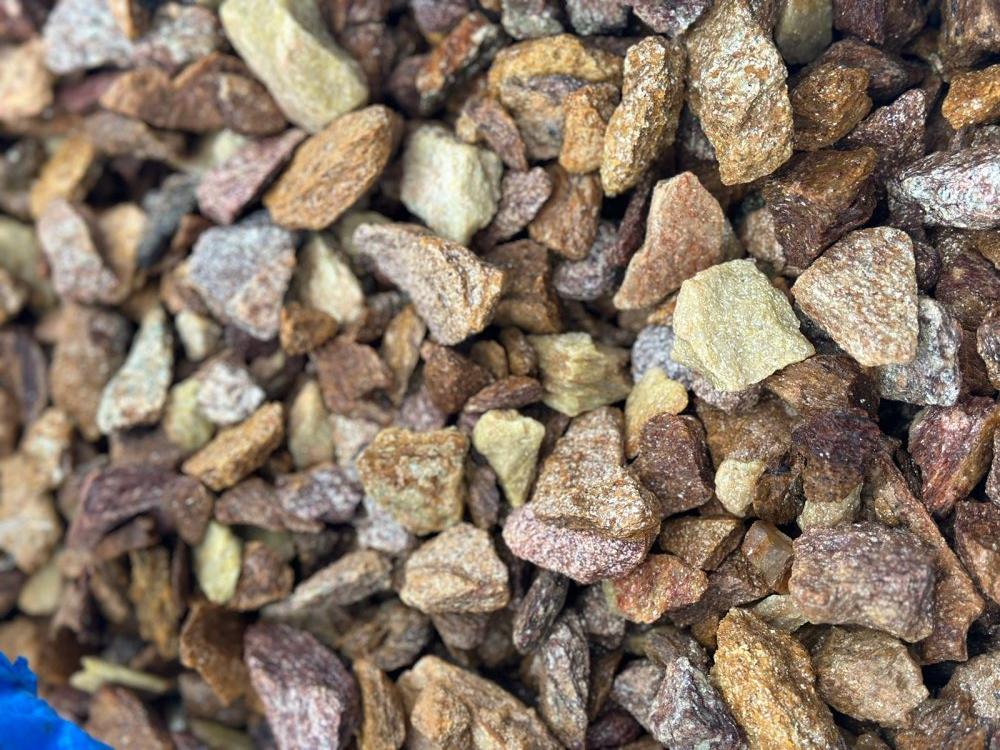 Златолит персиковый декоративная каменная крошка купить в Снежинске