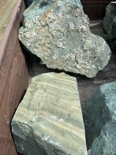 Ландшафтные глыбы зелёные 200-500 килограмм купить в Снежинске