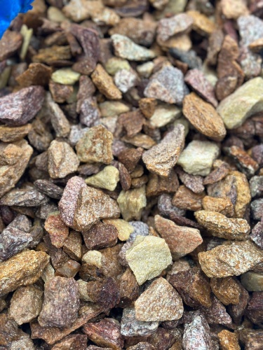 Златолит персиковый декоративная каменная крошка купить в Снежинске