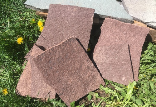 Плитняк лемезит бордовый для цоколя 1,5-2 см купить в Снежинске