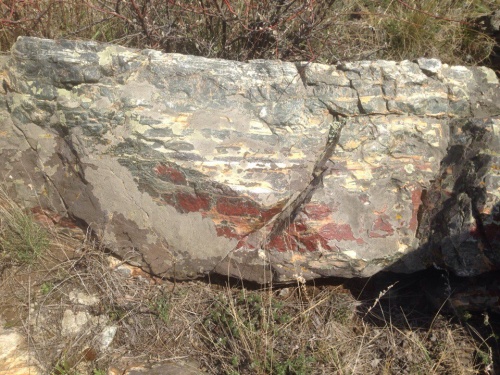 Гигантские зелёные валуны для ландшафтного дизайна весом более 5 тонн купить в Снежинске