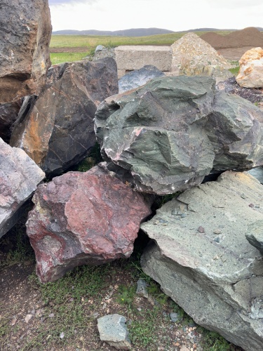 Камни для ландшафтного дизайна зелёные 10-60 килограмм купить в Снежинске