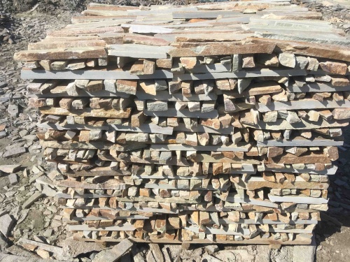 Горбушка златолит золотистый для облицовки купить в Снежинске