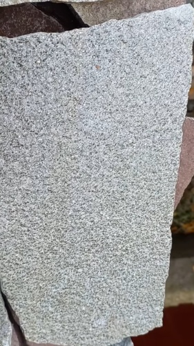 Плитняк златолит серебристый для цоколя, отмостки купить в Снежинске