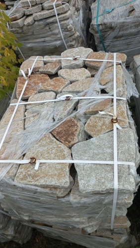 Плитняк галтованный гранитный для ландшафтного дизайна купить в Снежинске