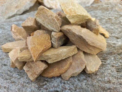 Златолит жёлтый декоративная каменная крошка купить в Снежинске